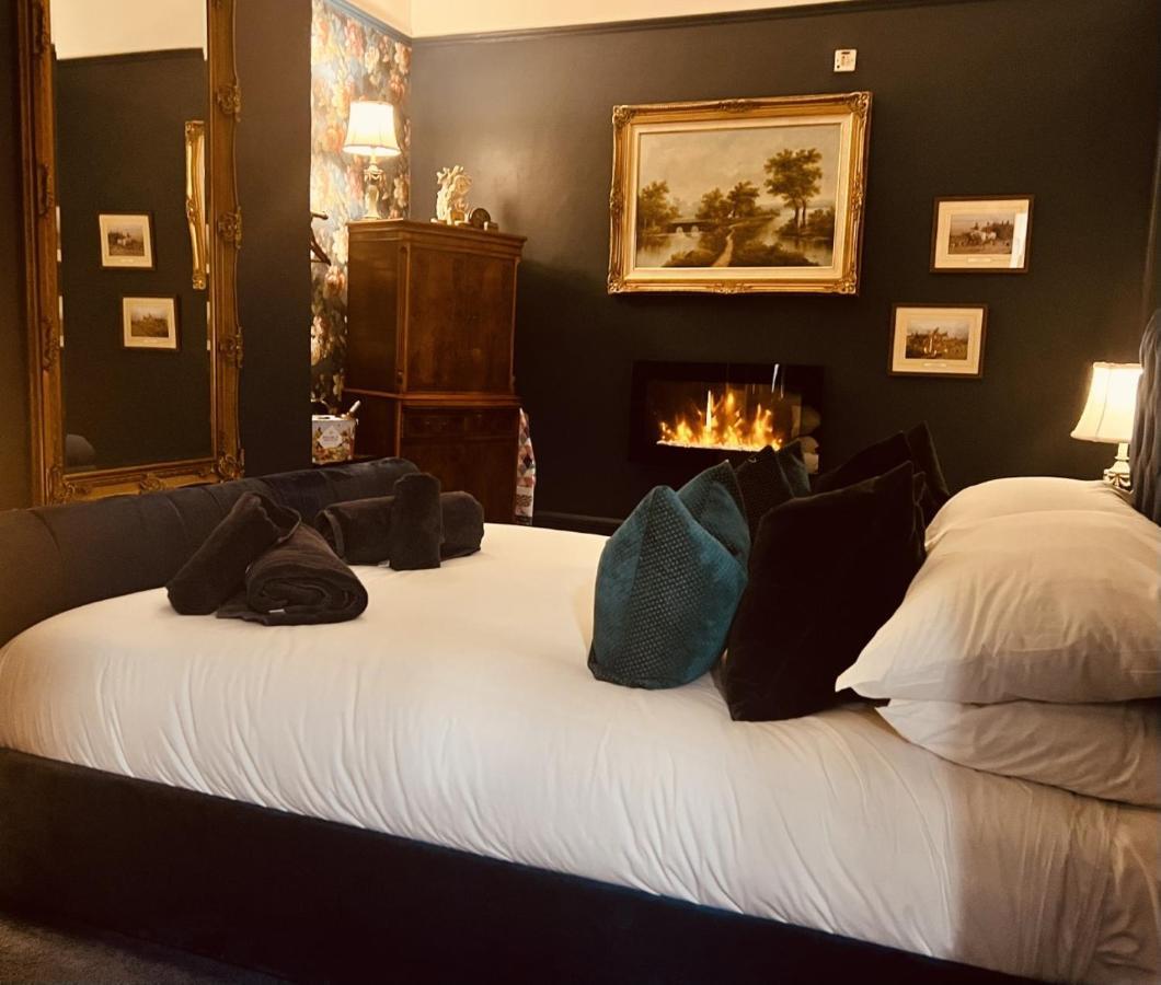 Mollys Boutique Hotel Илкли Экстерьер фото